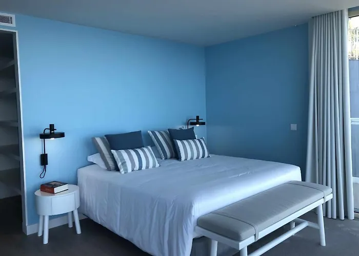 Casa Del Mar- Wonderfull Sea Views & Swimming Pool Ponta Delgada (Madeira)