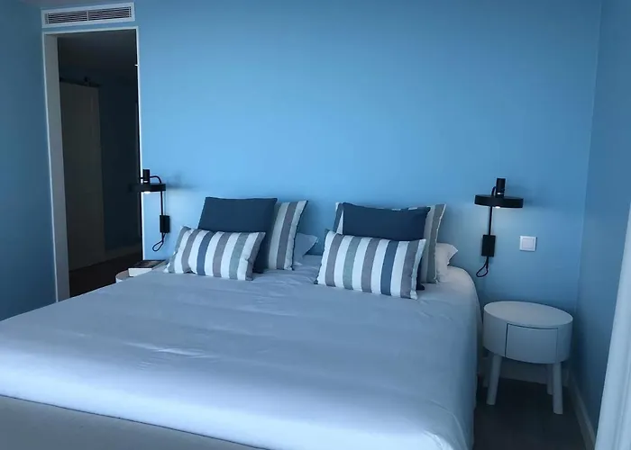 Casa Del Mar- Wonderfull Sea Views & Swimming Pool * Ponta Delgada (Madeira)