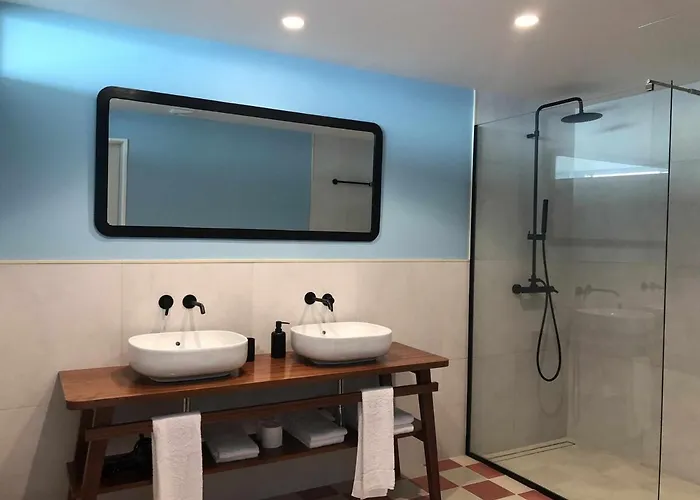 Casa Del Mar- Wonderfull Sea Views & Swimming Pool Ponta Delgada (Madeira)